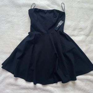 Lulus black strapless dress